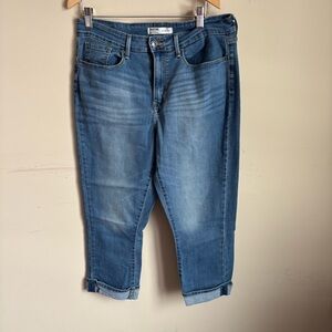 Signature by Levi Strauss Light Blue Cropped Jeans